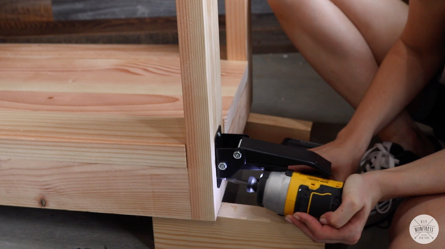 DIY-Rolling-Workbench-Mobile-Lathe-Stand-15.jpg
