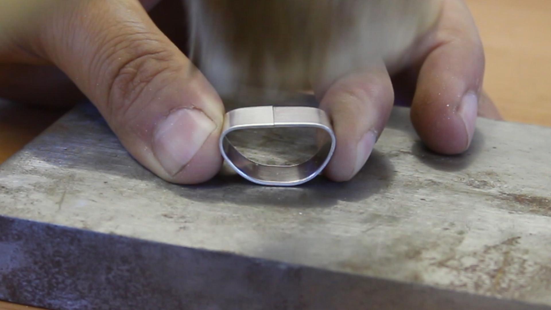 Damascus steel and silver spinner ring 10.jpg