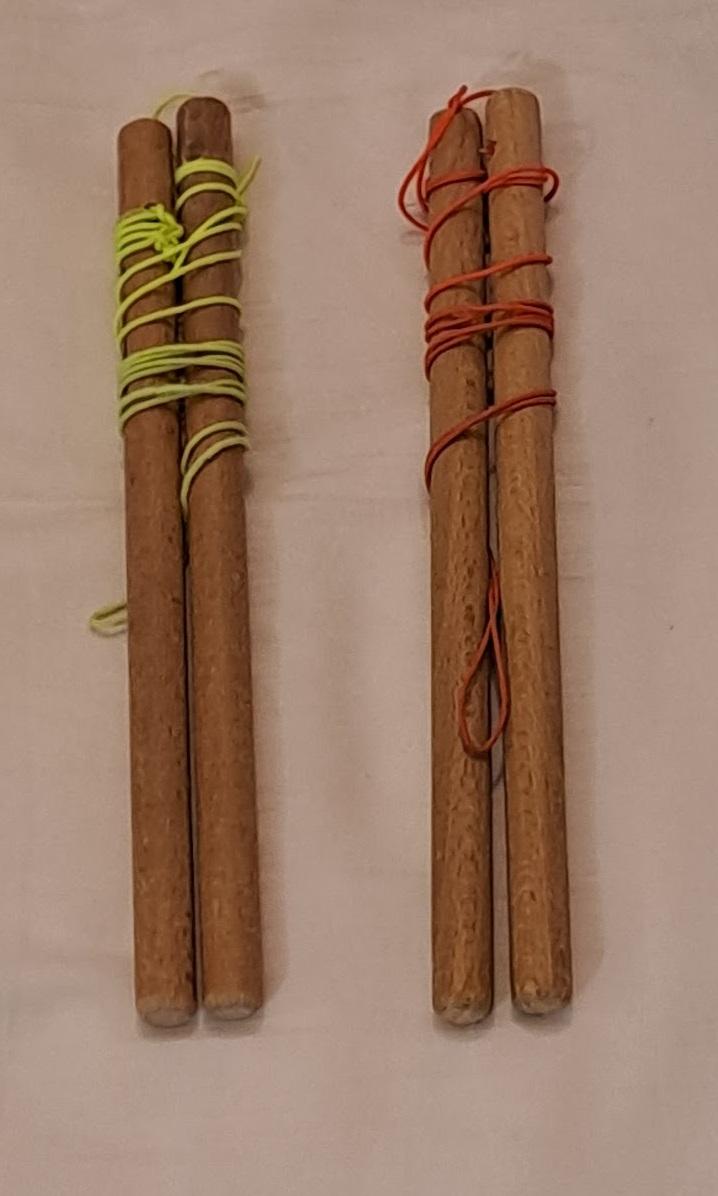 Diabolo sticks.jpg