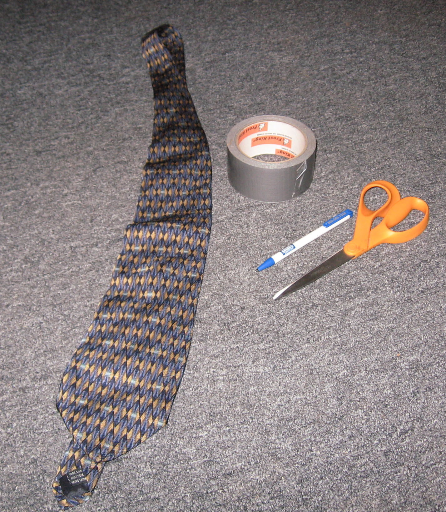 E:\TIe\IMG_0649.jpg