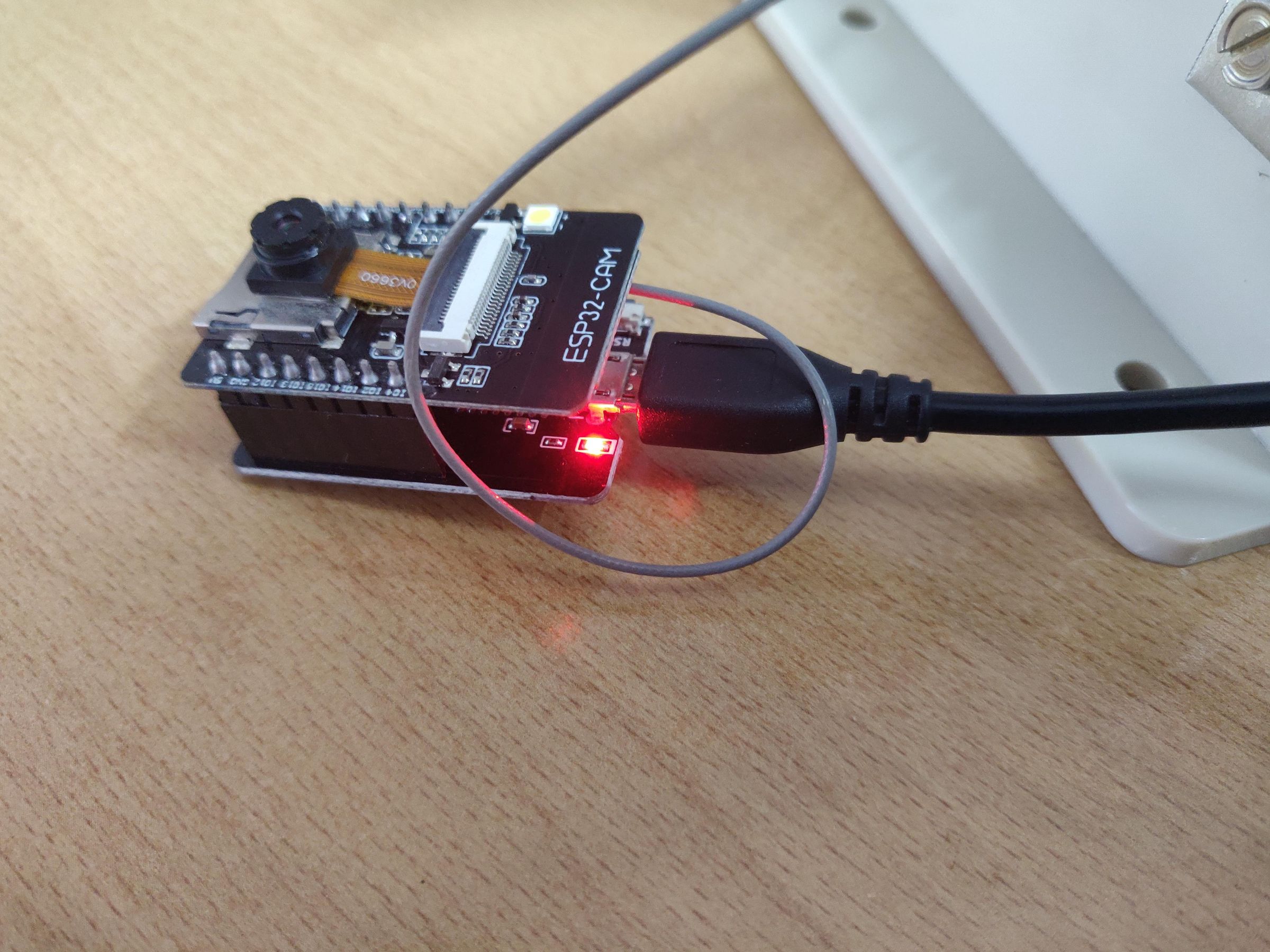 ESP32_CAM.jpg