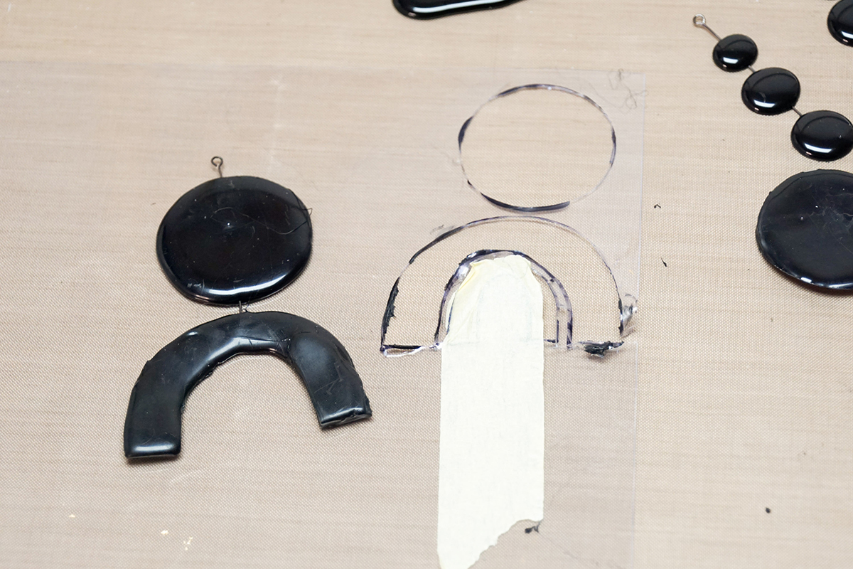Earrings Hot Glue 1g.jpg