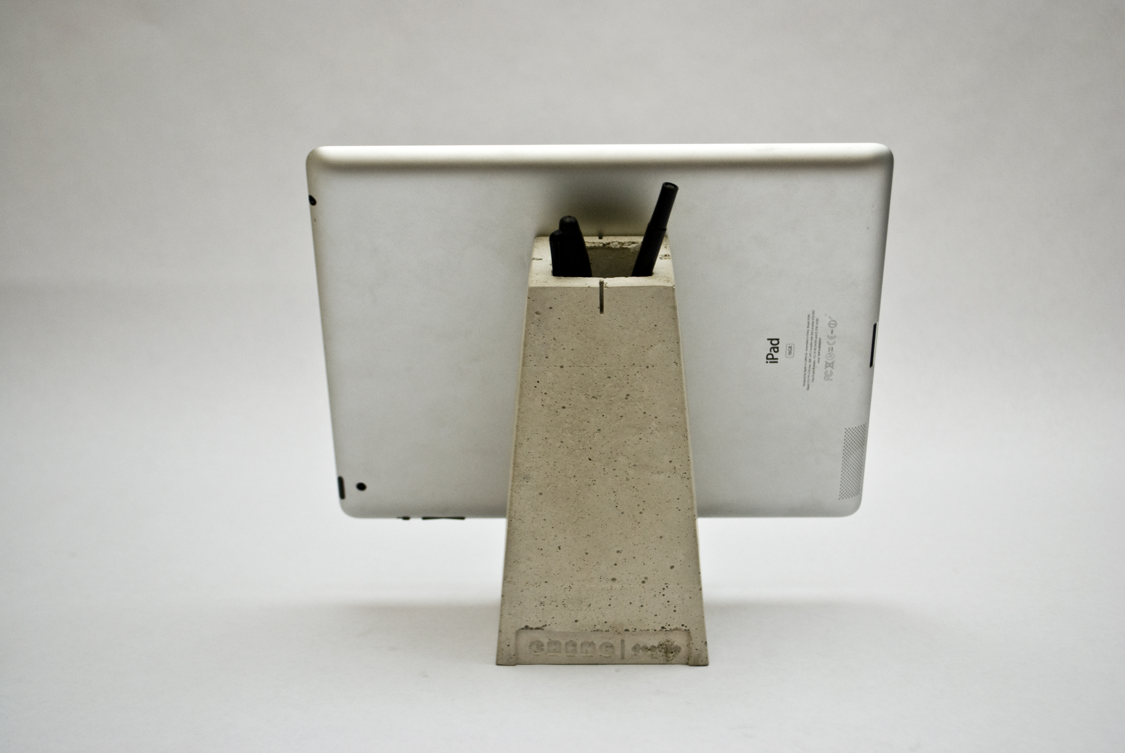 Easel_backside1.jpg