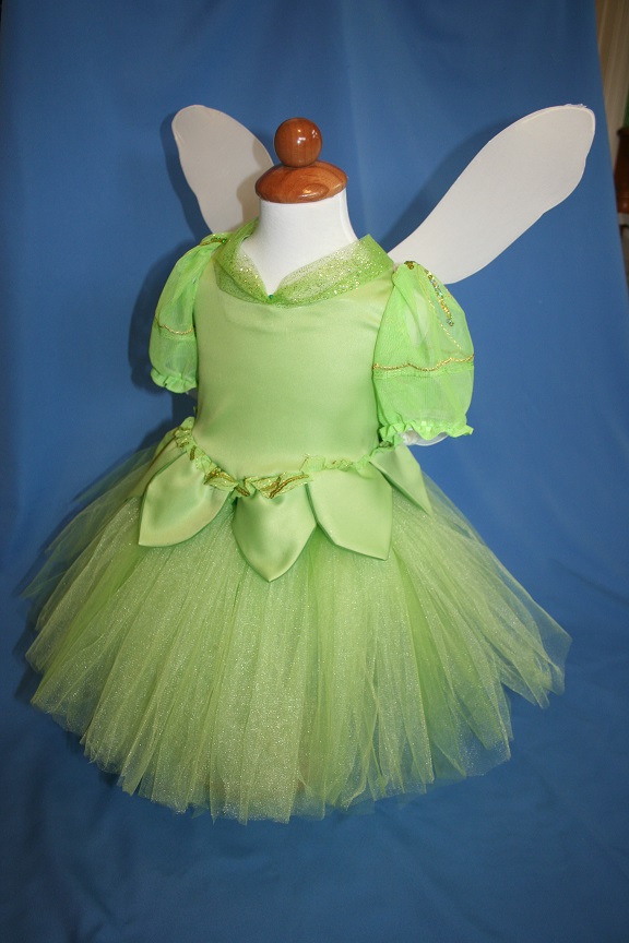 El 2013 ,Cinderella rags,tinkerbell.hunter , raggedy,victorian 012.JPG