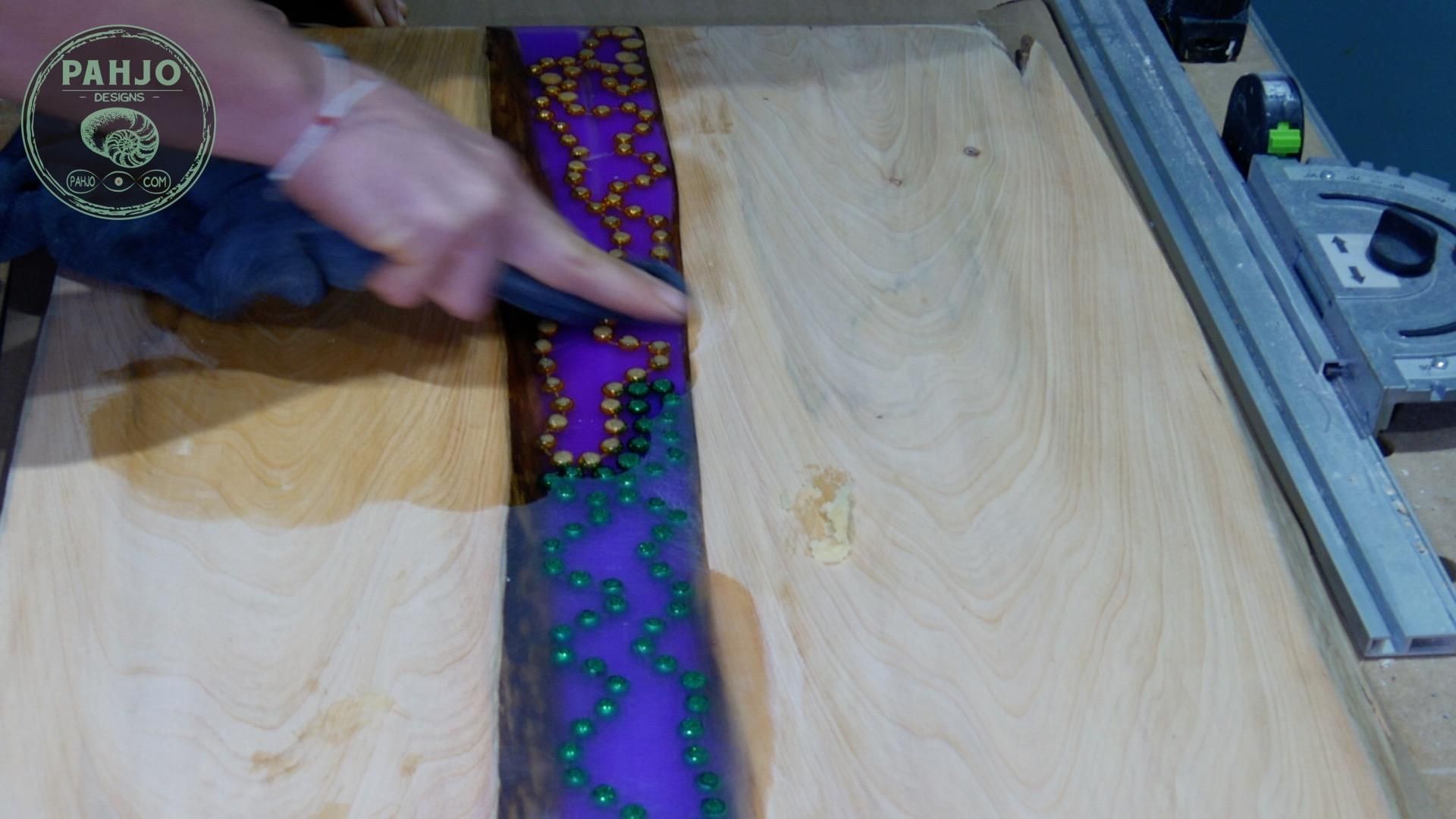 Epoxy Resin Wood Art Wall Hanging 43.jpg