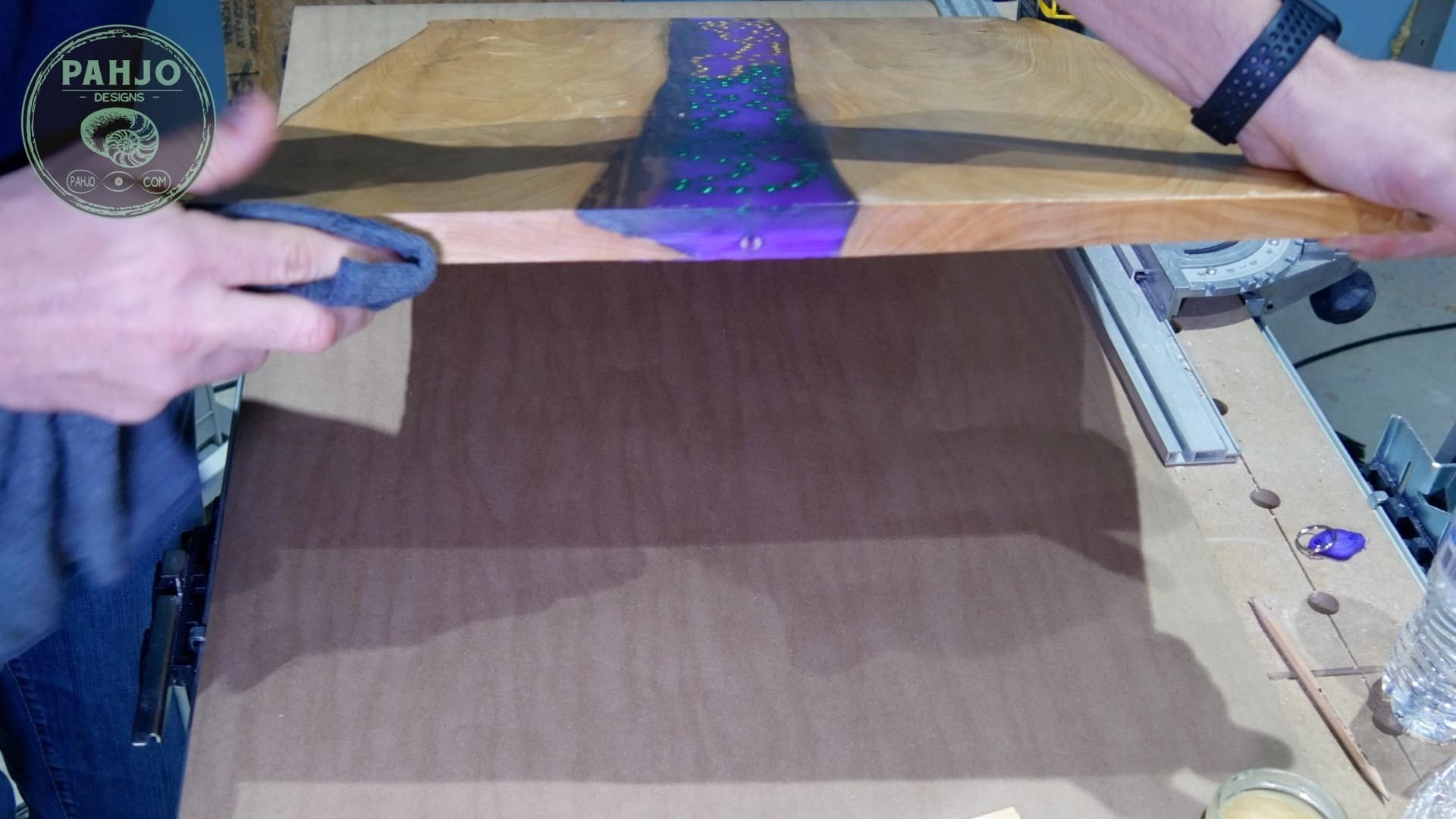 Epoxy Resin Wood Art Wall Hanging 45.jpg