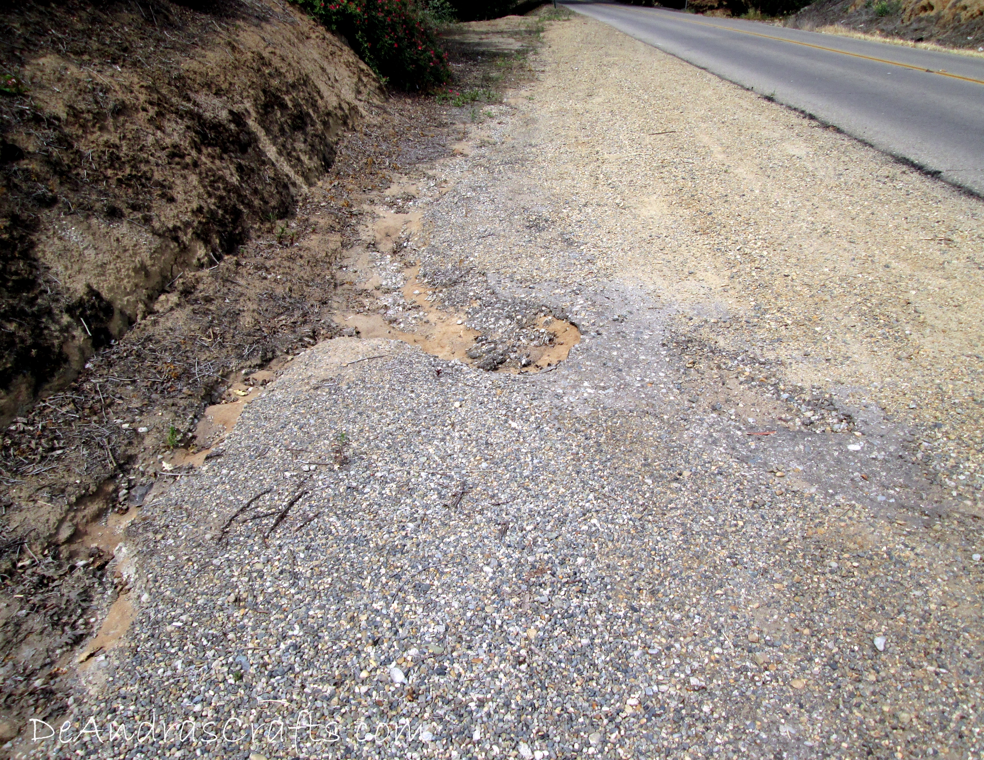 Erosion Example - Edge of the road-near.jpg