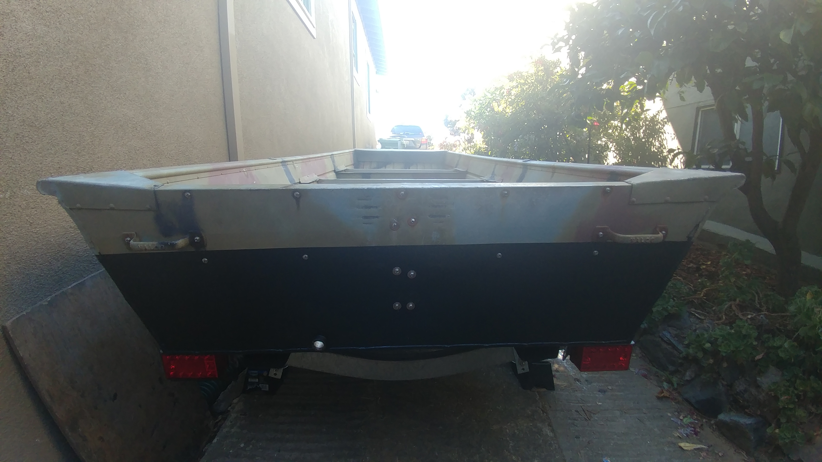 F1 transom installation.jpg