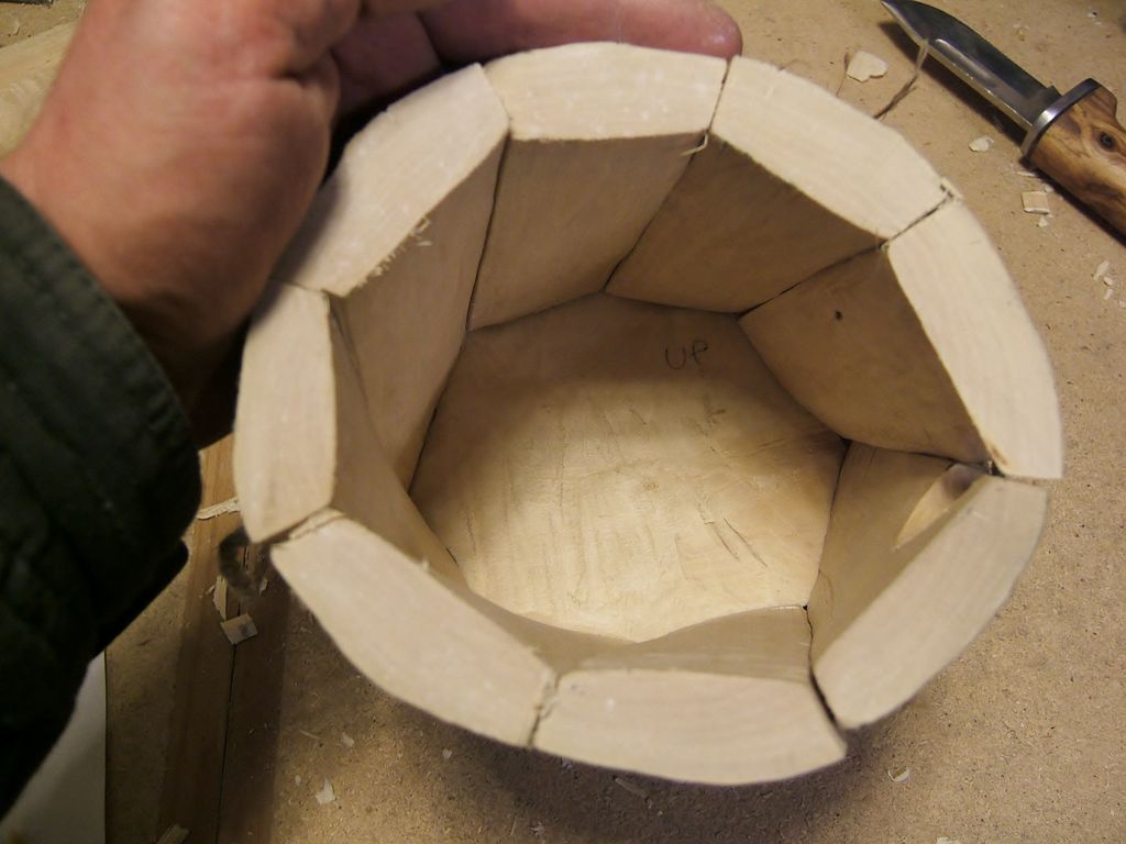 F24DS8SHOUG1LLR.LARGE.jpg