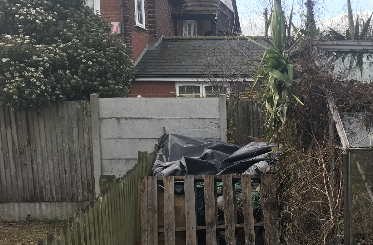 Fence 2.png