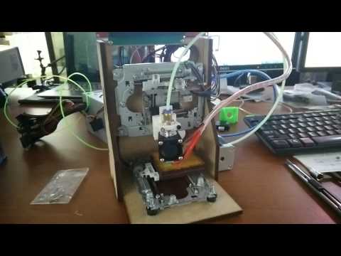 First print on Curiosity 3D eWaste printer!