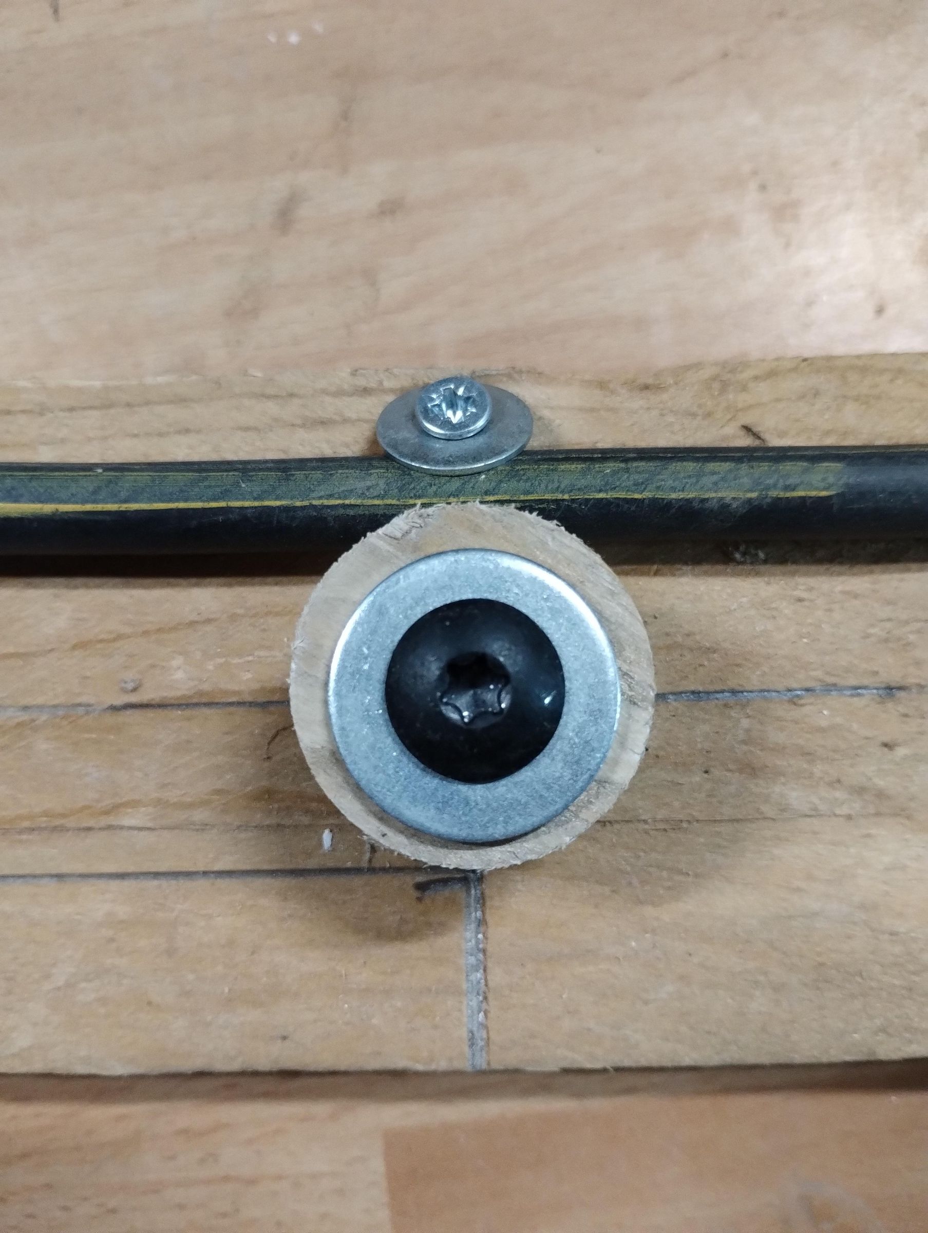Fix_tube_at_cylinder.jpg