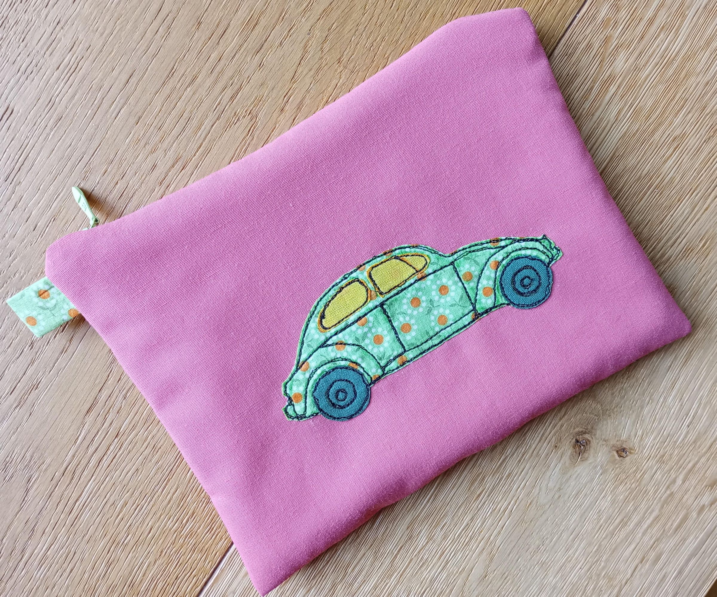 Free motion applique VW bag 1.jpg