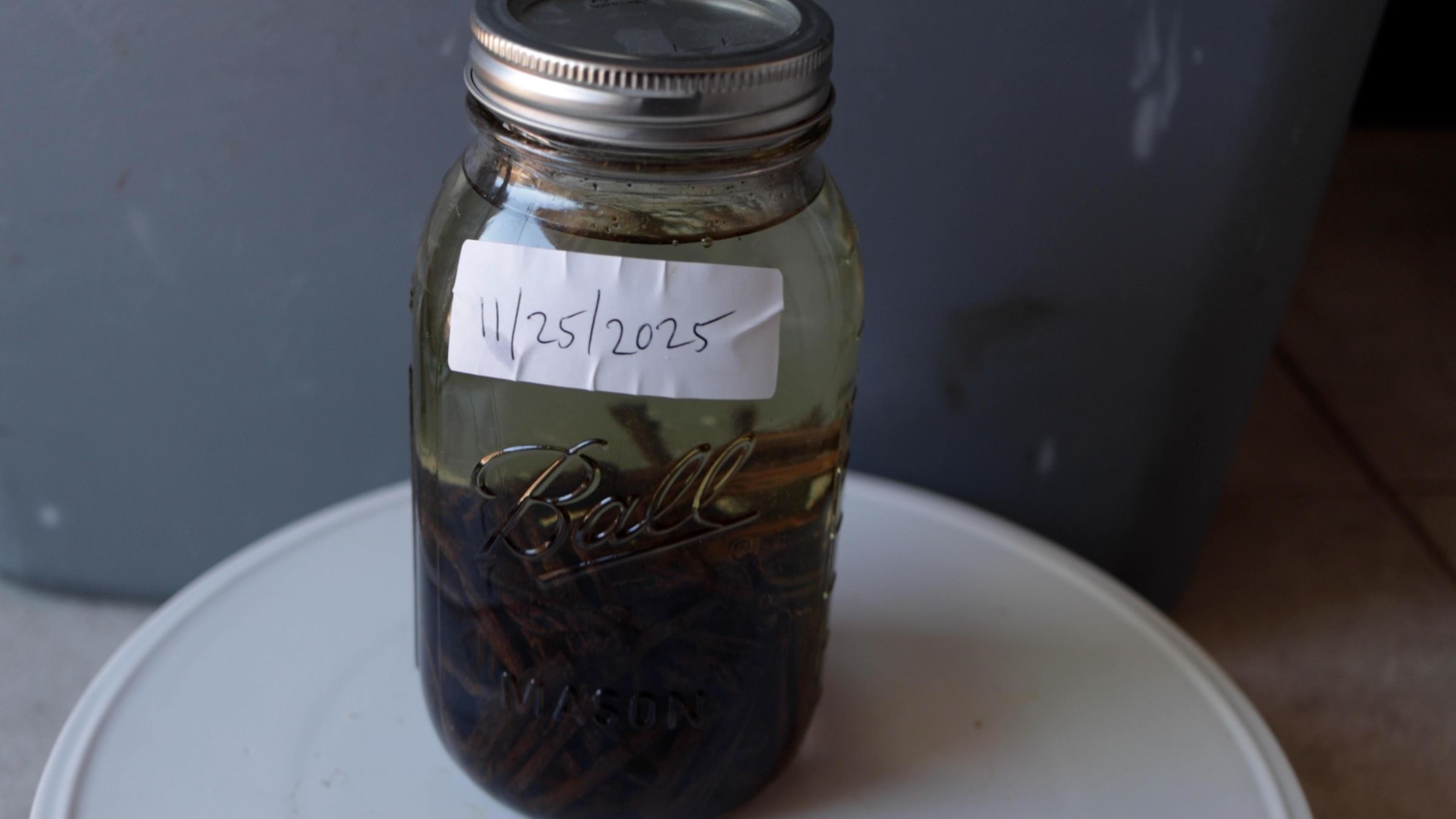 From Vanilla Bean to Vanilla Exctract Homemade Vanilla Extract Recipe.00_03_08_02.Still004.jpg
