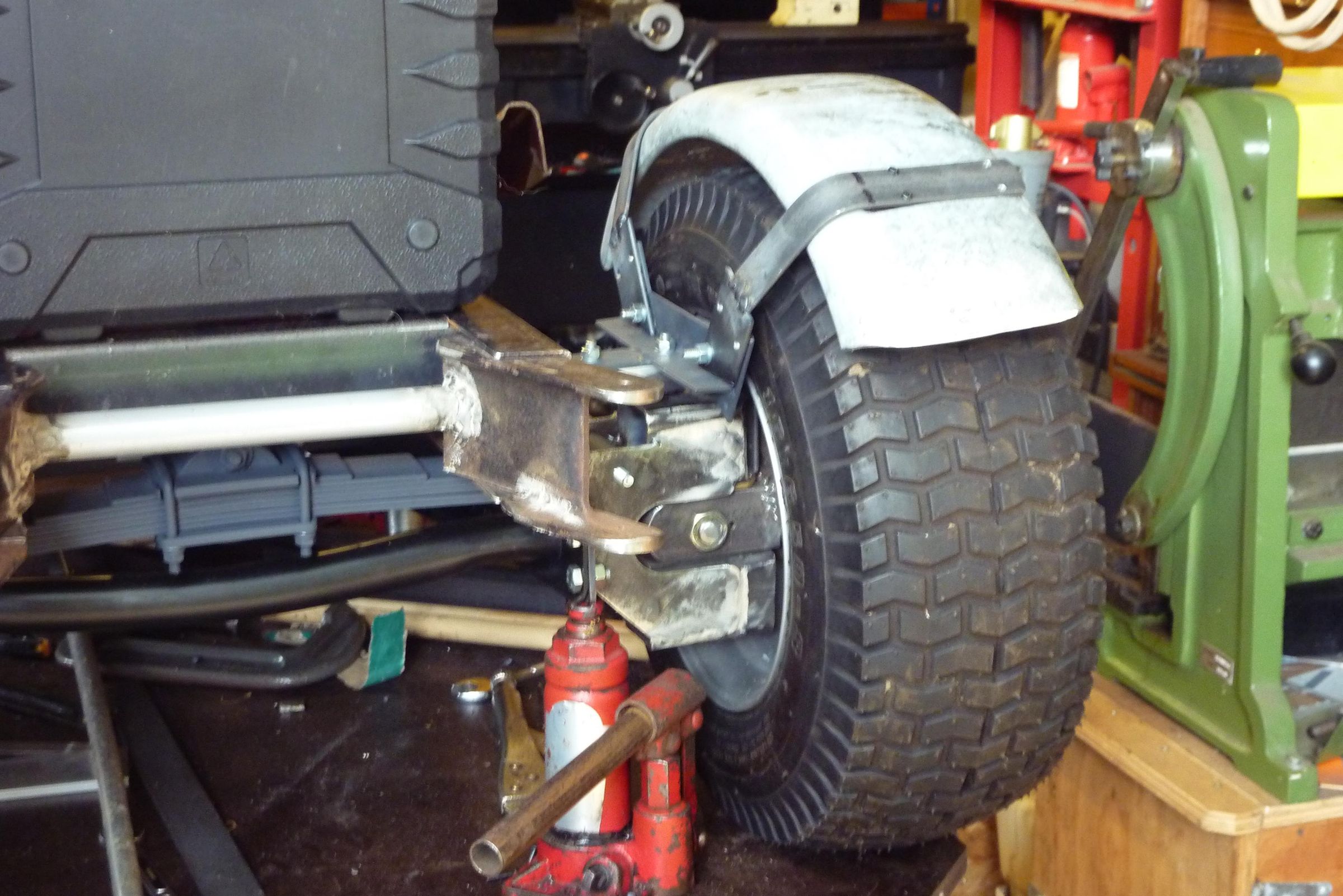 Front mud guards (9).JPG