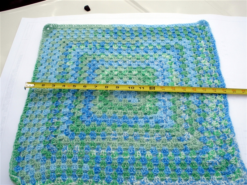 Granny Square_0024.jpg