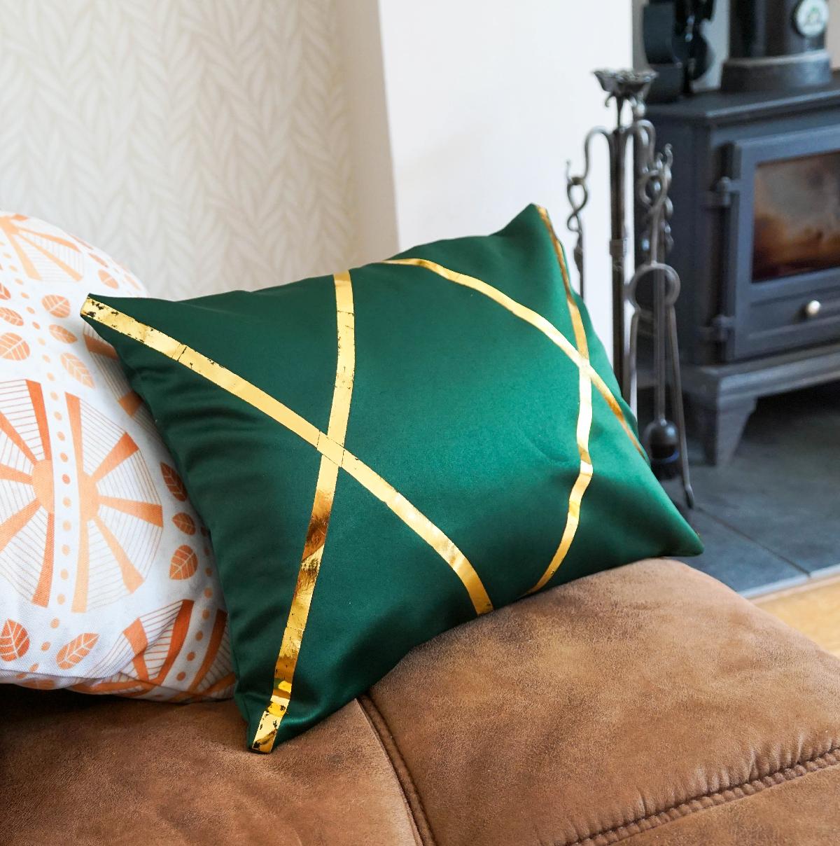 Green &amp; Gold Cushion 6b.jpg