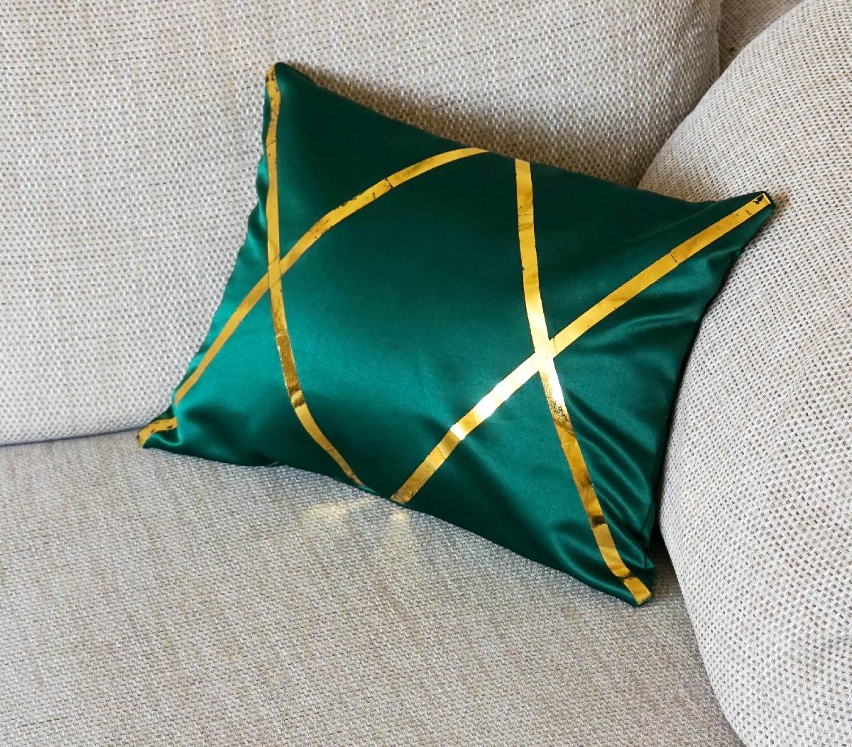 Green &amp; Gold Cushion 6f.jpg