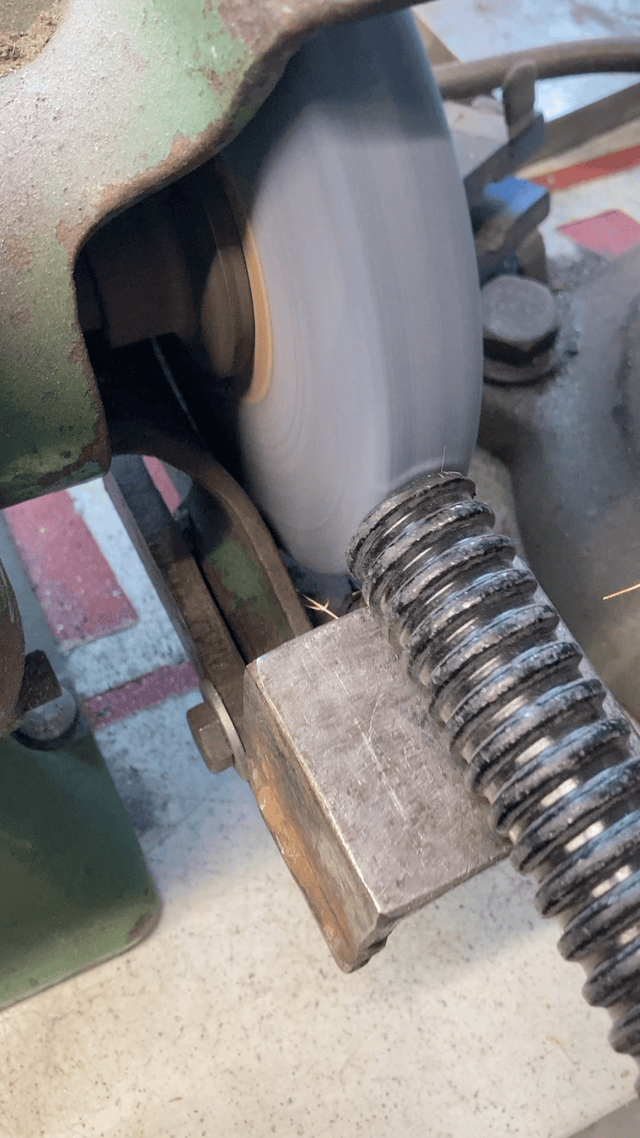 Grinding.gif