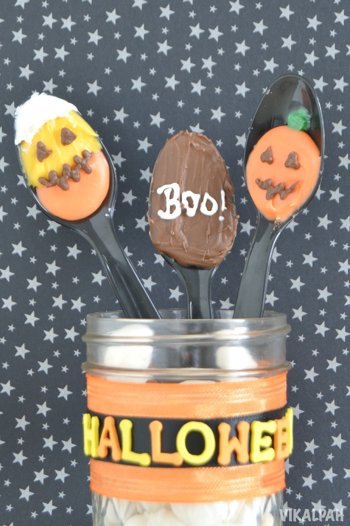 Halloween chocolate spoons.jpg