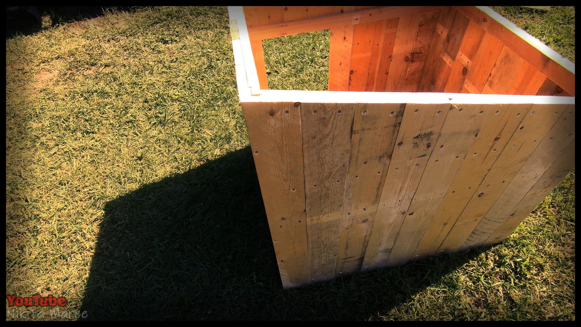 How to Build a Dog Kennel. DIY Making a Dog House (43).jpg