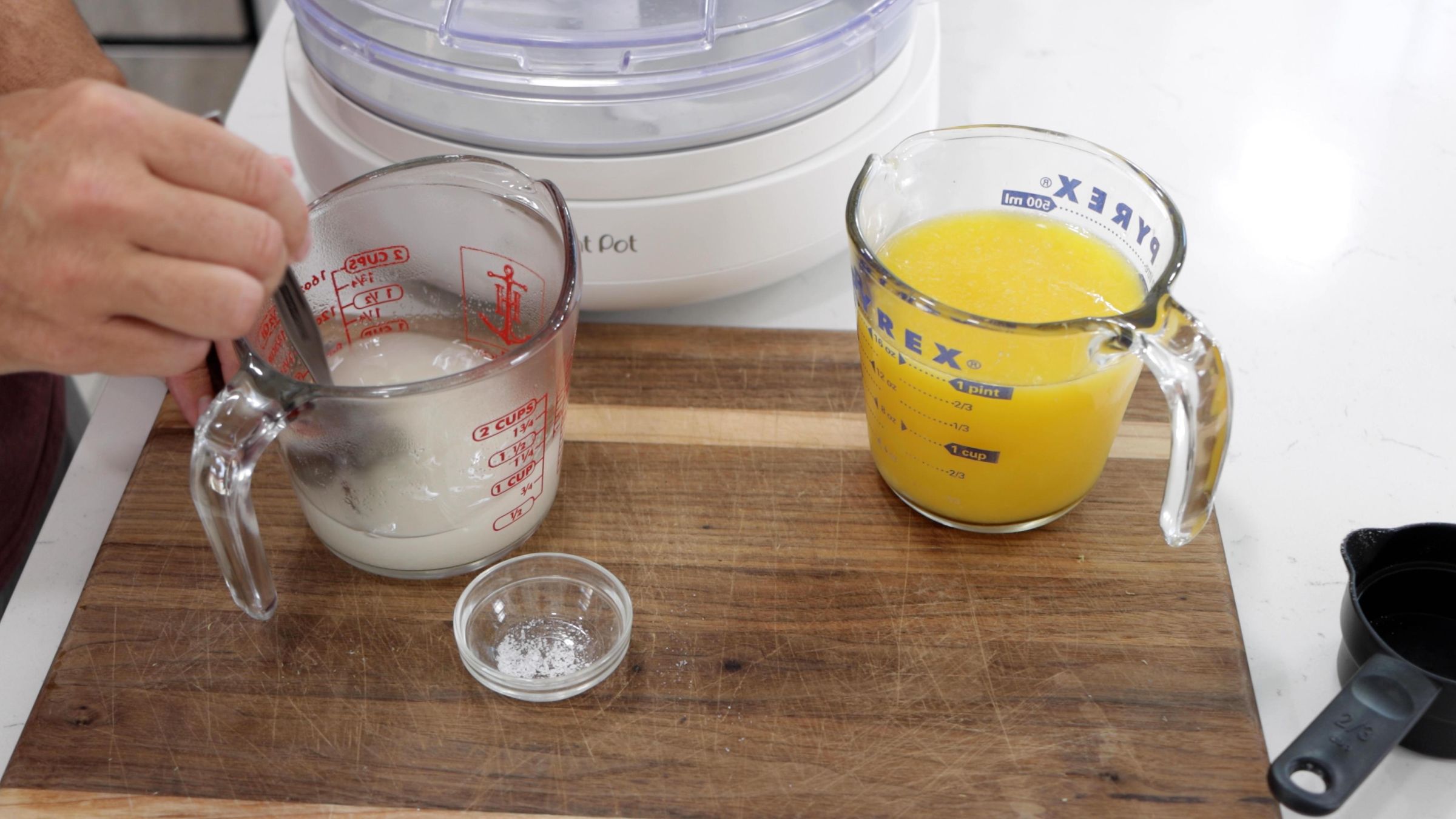 How to Make Amazing Homemade Orange Sorbet.00_01_06_19.Still002.jpg