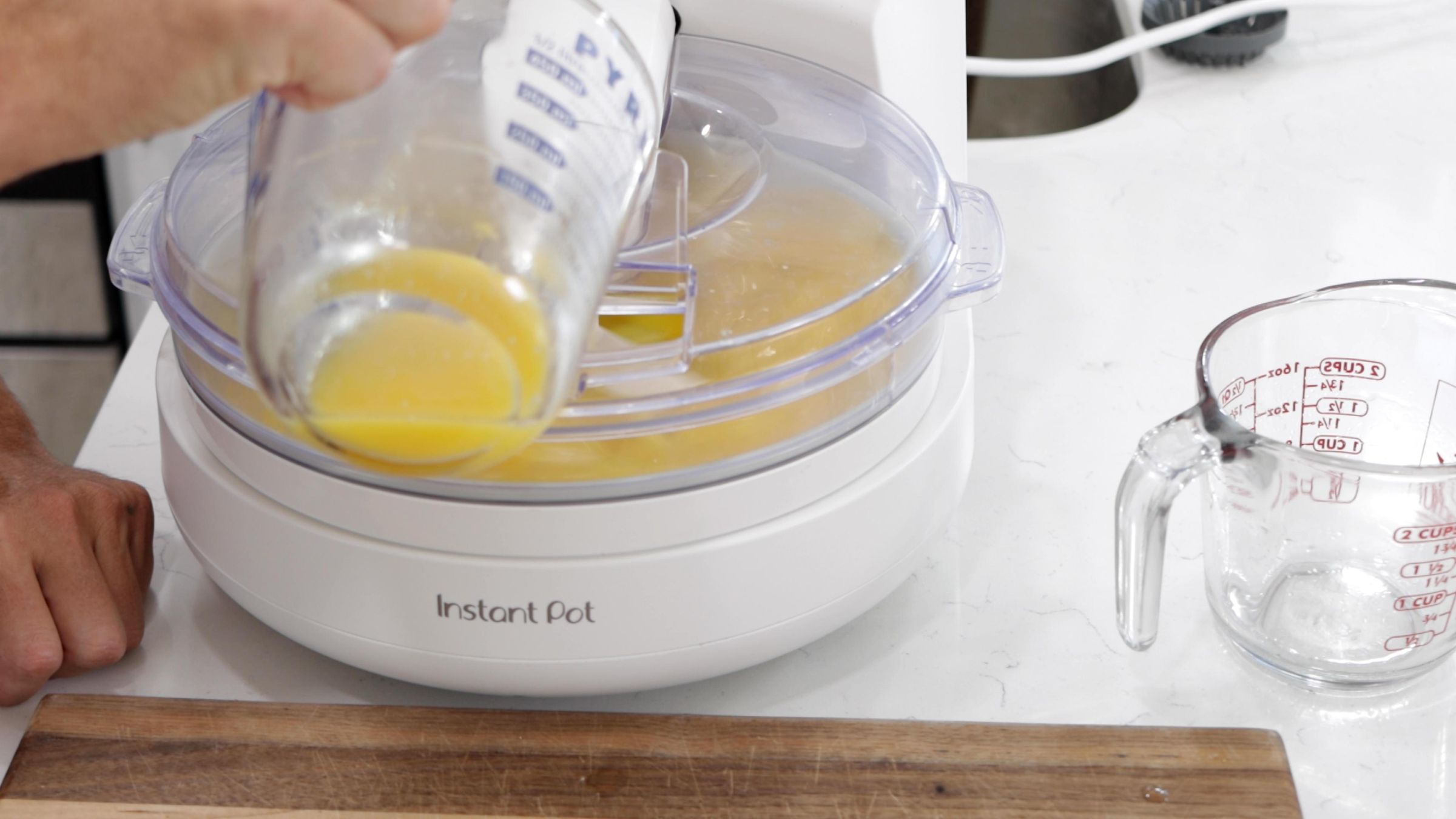 How to Make Amazing Homemade Orange Sorbet.00_02_28_21.Still004.jpg