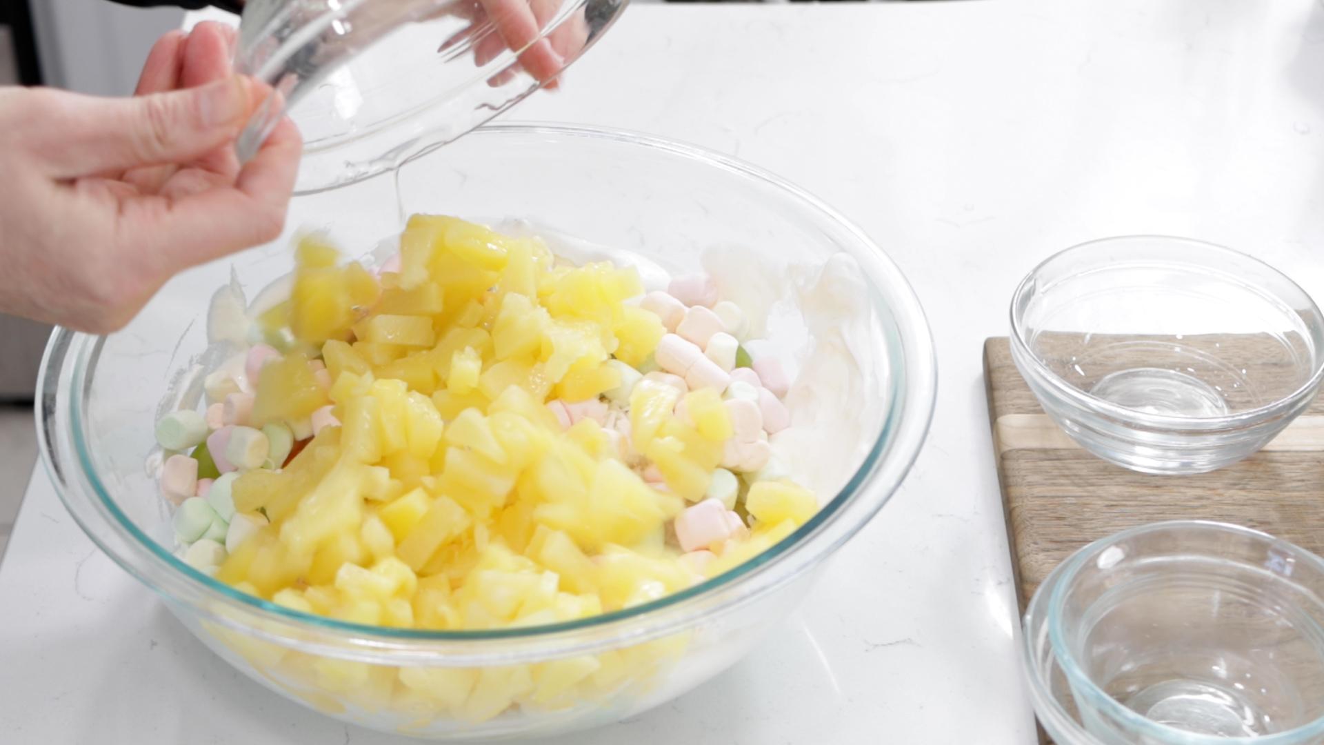 How to Make Ambrosia Salad.00_04_11_21.Still008.jpg