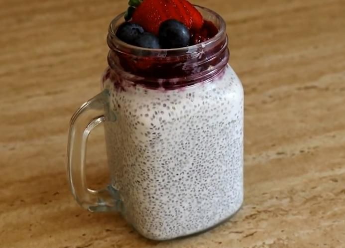 How to Make Easy Chia Seed Pudding.jpg
