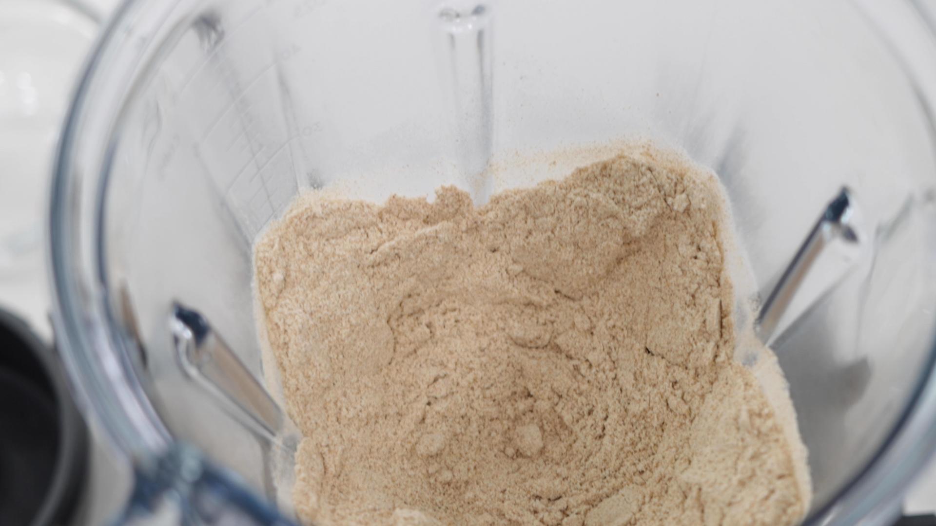 How to Make Wheat Flour in a Blender Cooking Basics.00_02_56_18.Still005.jpg