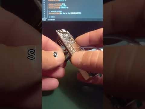 How to Use OLED with ESP32 (SSD1306 Guide)