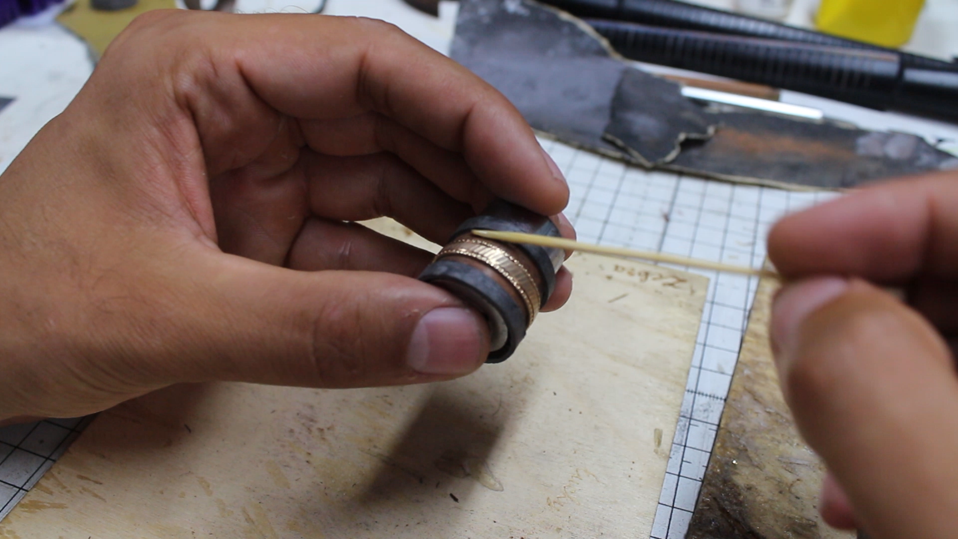 How to inlay a wedding ring into a wooden ring 22.bmp