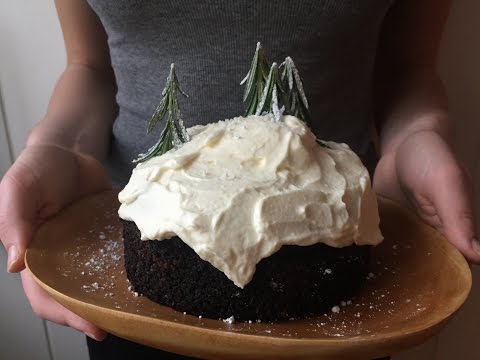 How to make this Snowy Chocolate Cake