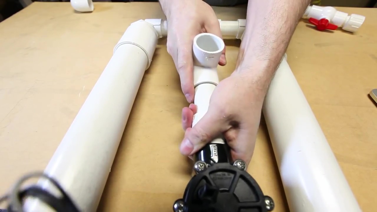 How-to-Make-a-Water-Balloon-Cannon-0009.jpg