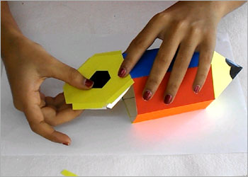Inner-images-of-pencil-box-12.jpg