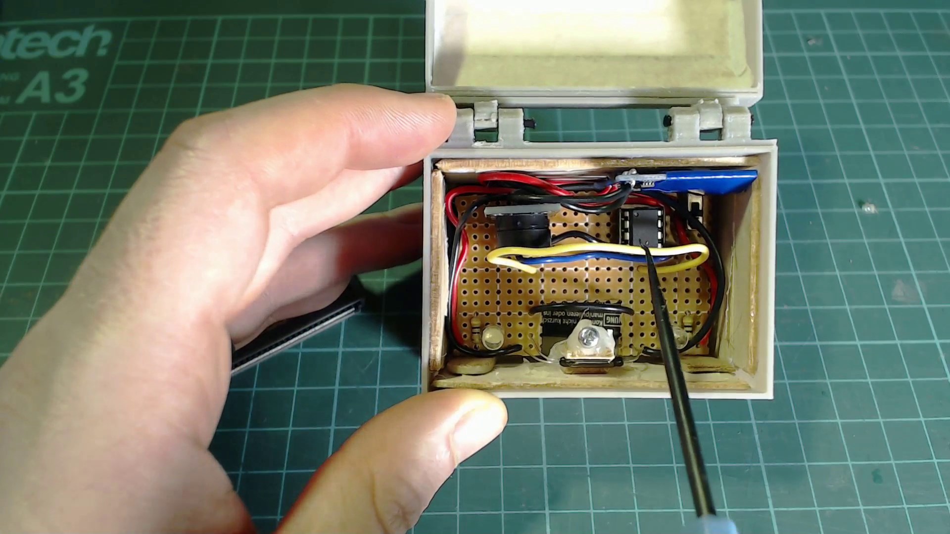 Inside the finished chest.jpg