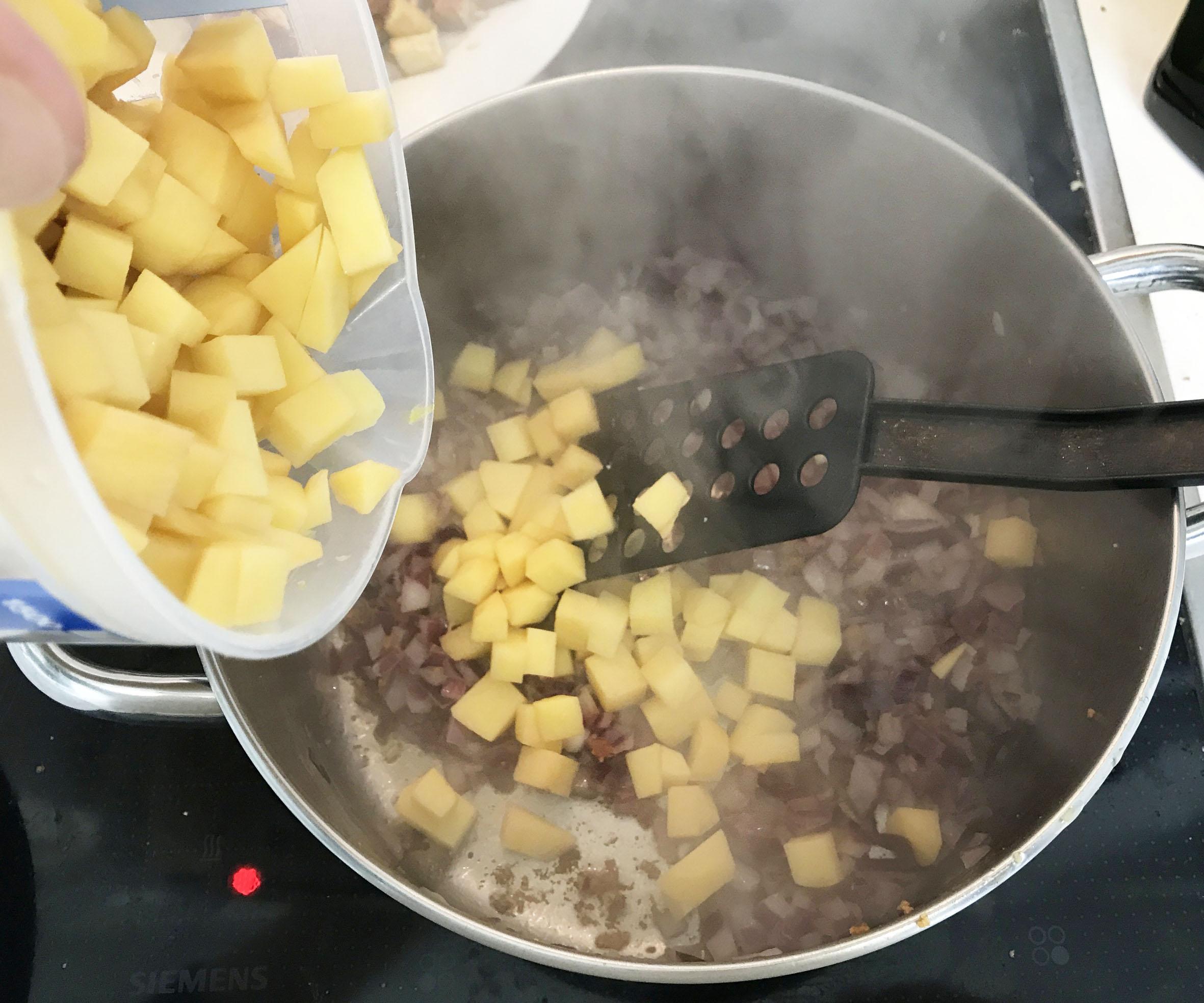 Instructables One Pot Potato Soup sun (21).jpg