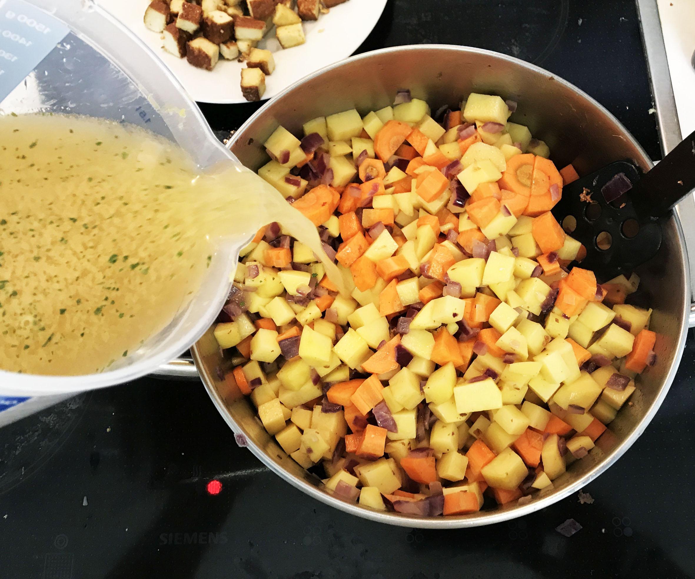 Instructables One Pot Potato Soup sun (26).jpg