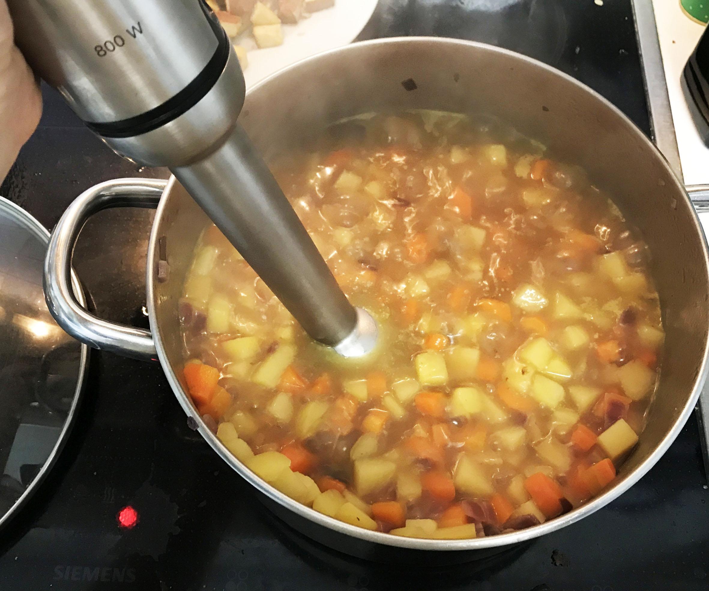 Instructables One Pot Potato Soup sun (28).jpg