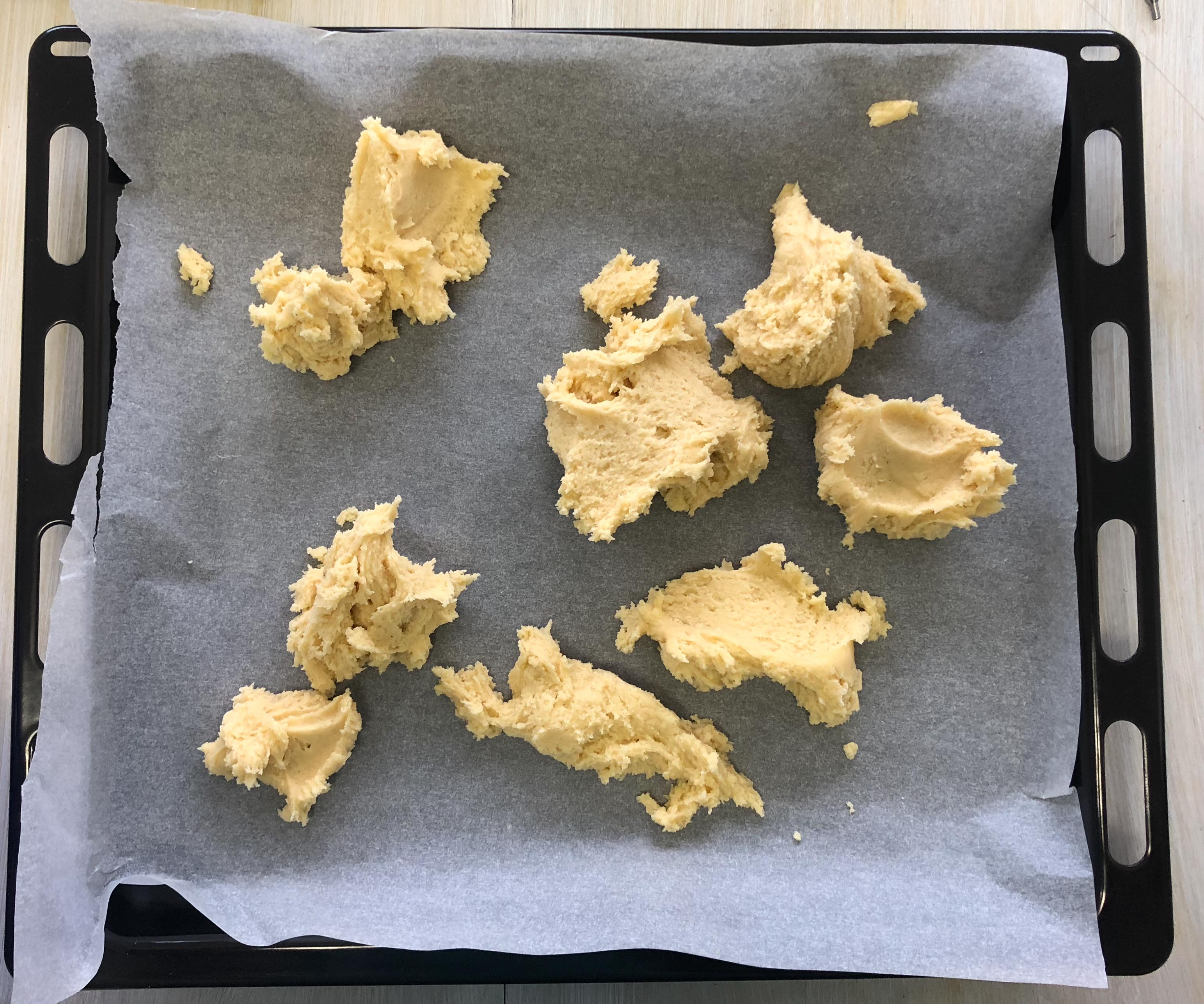 Instructables-christmas-nut-bites-nussecken-sun-11.jpg