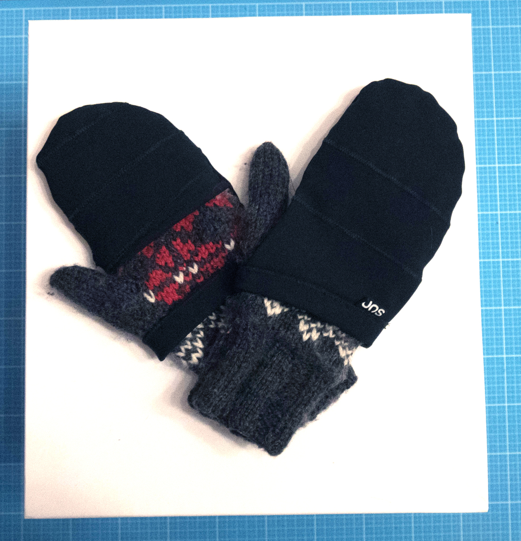Instructables_mitten_caps_sun_finished04.jpg