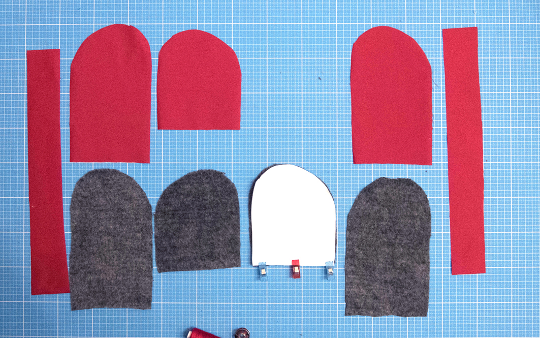Instructables_mitten_caps_sun_sewing02.jpg