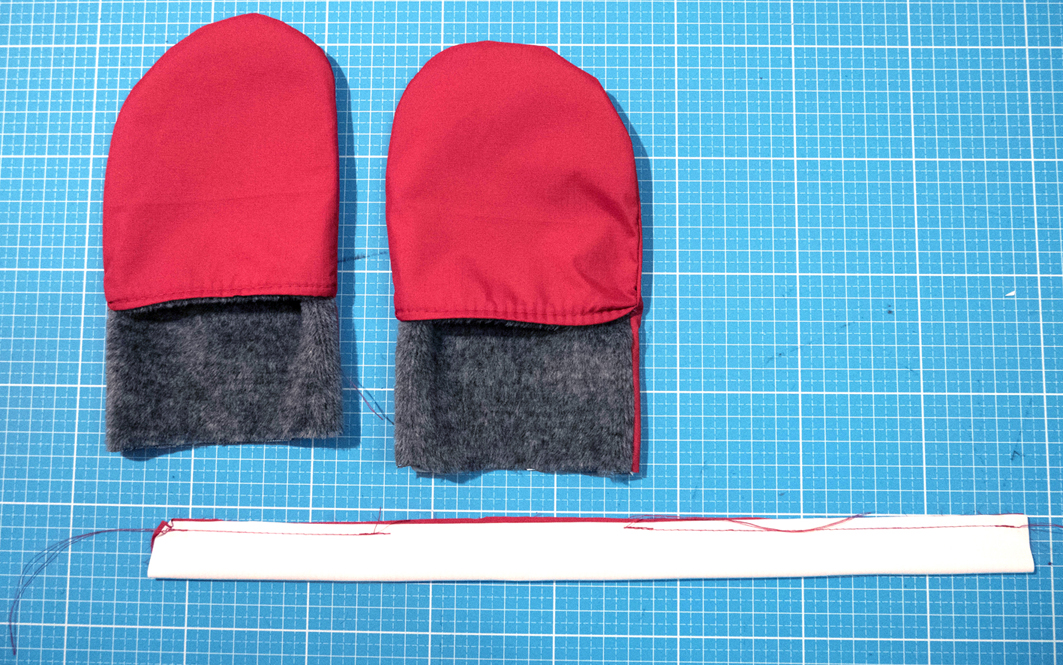 Instructables_mitten_caps_sun_sewing20.jpg