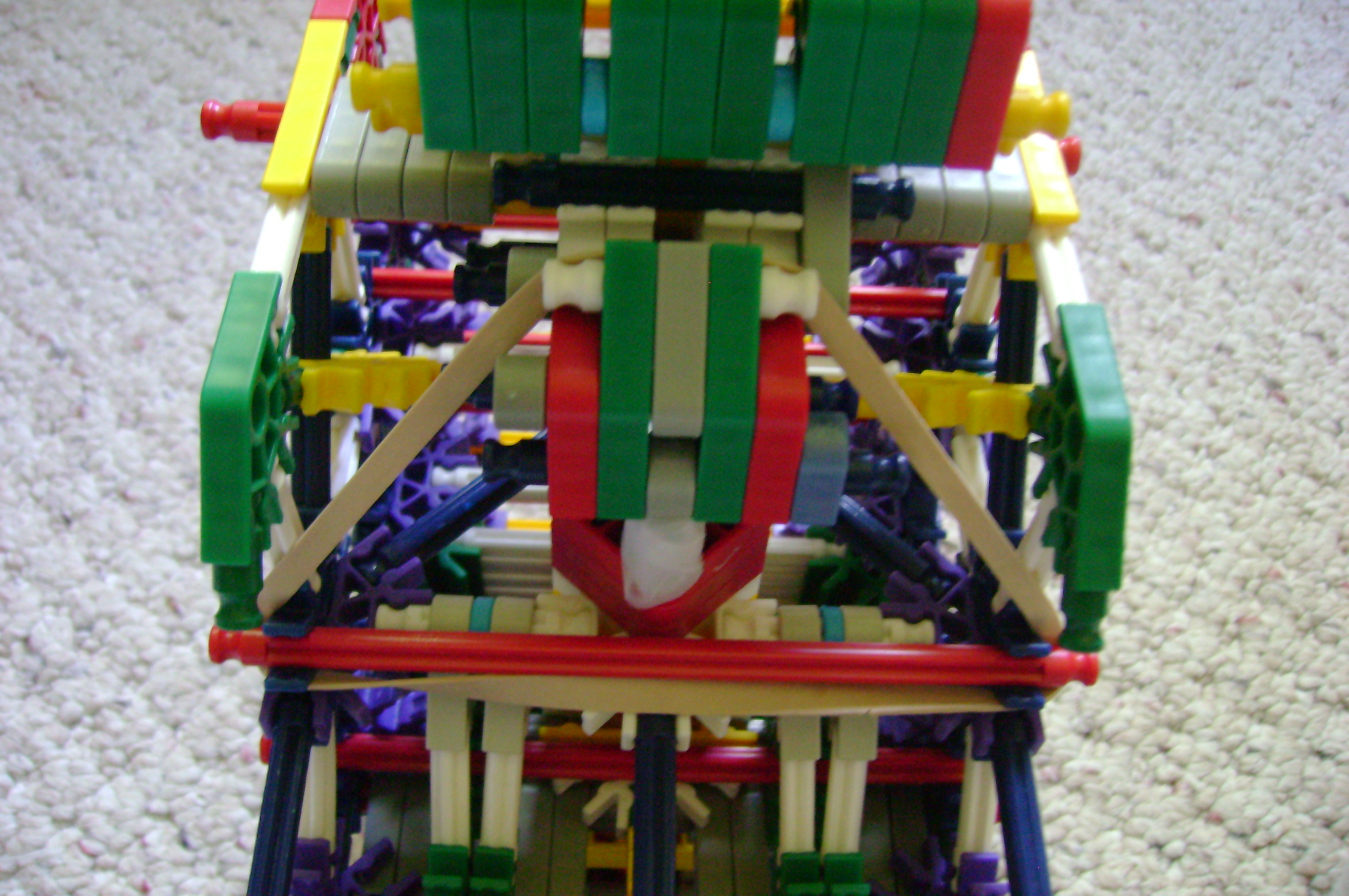 K'nex Cannon---Back 2 022.jpg