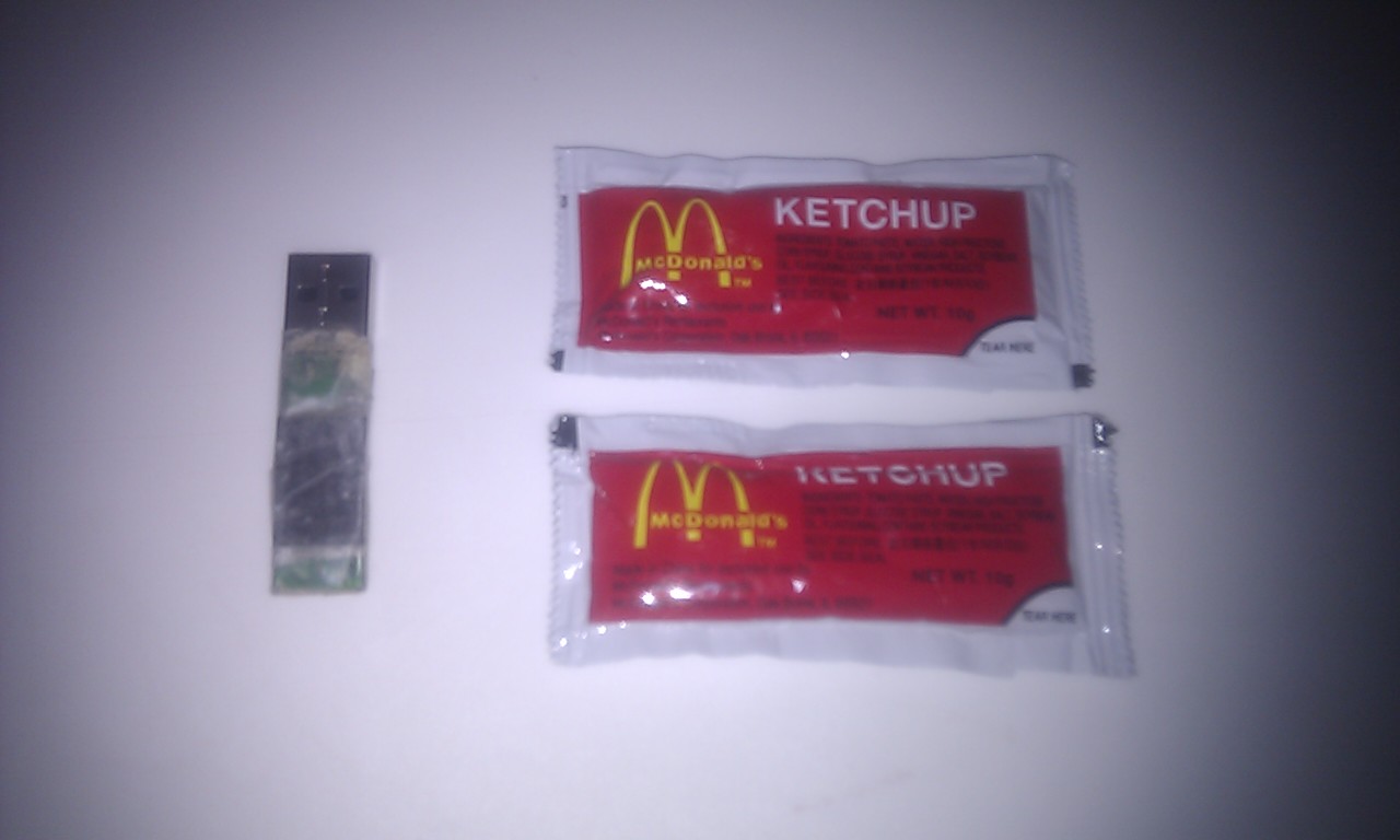 Ketchup USB 01.jpg