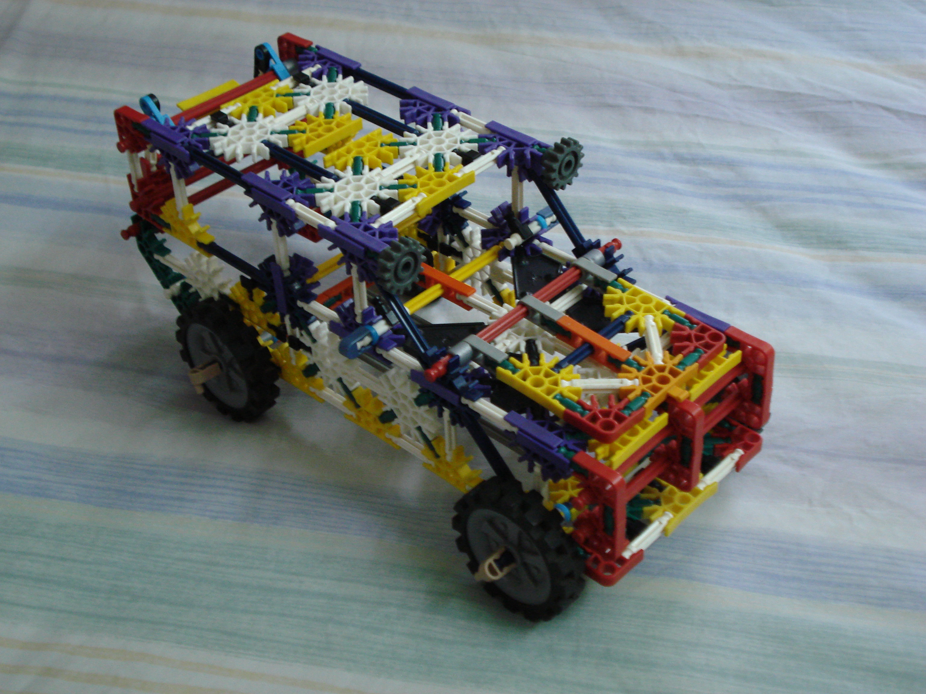 Knex 4x4.jpg