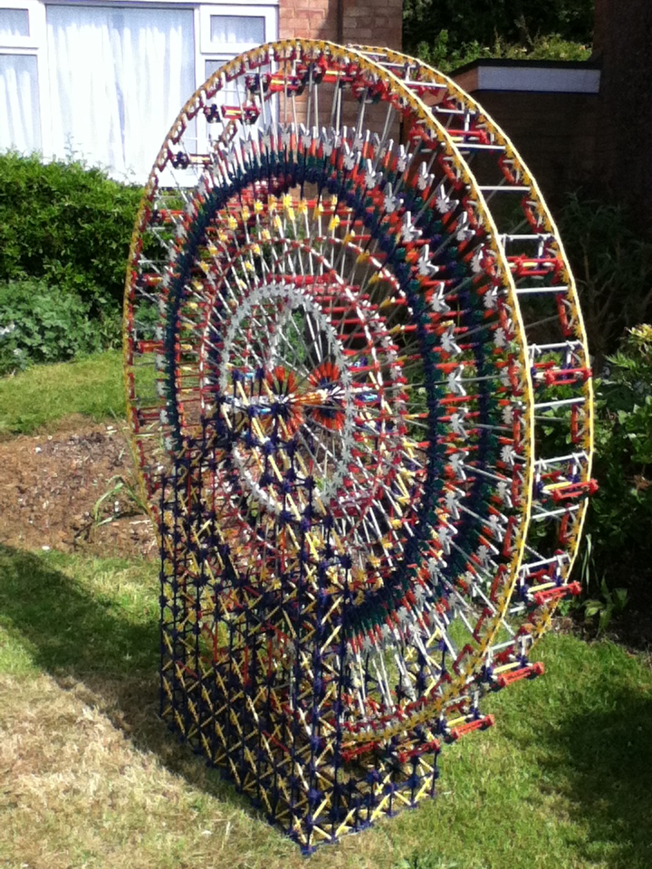 Knex 6ft Ferris Wheel 212.JPG