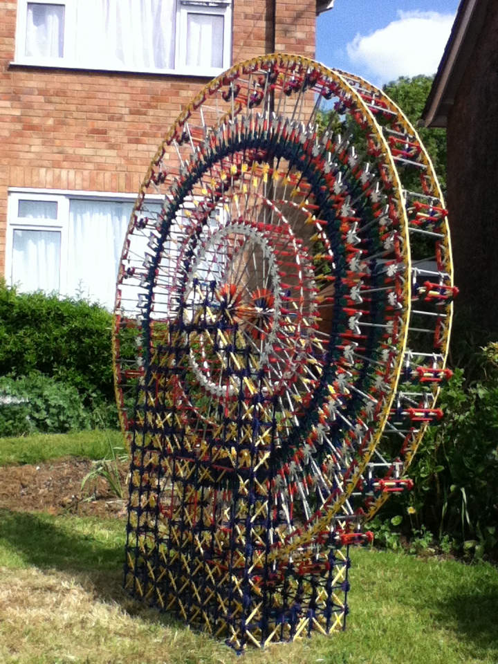 Knex 6ft Ferris Wheel 216.JPG