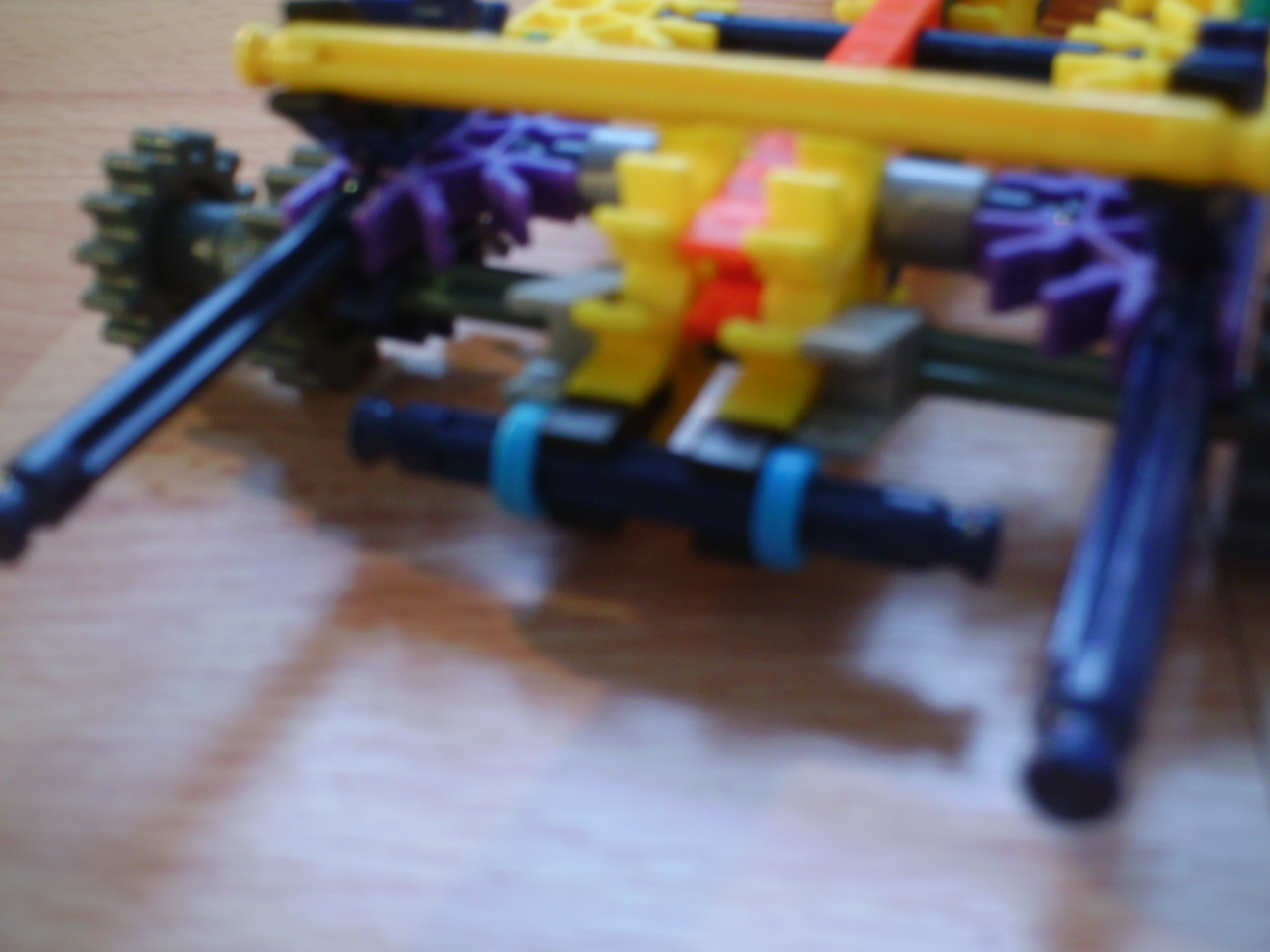 Knex A.D.U Bazooka (Armor Destruction Unit) 009.jpg