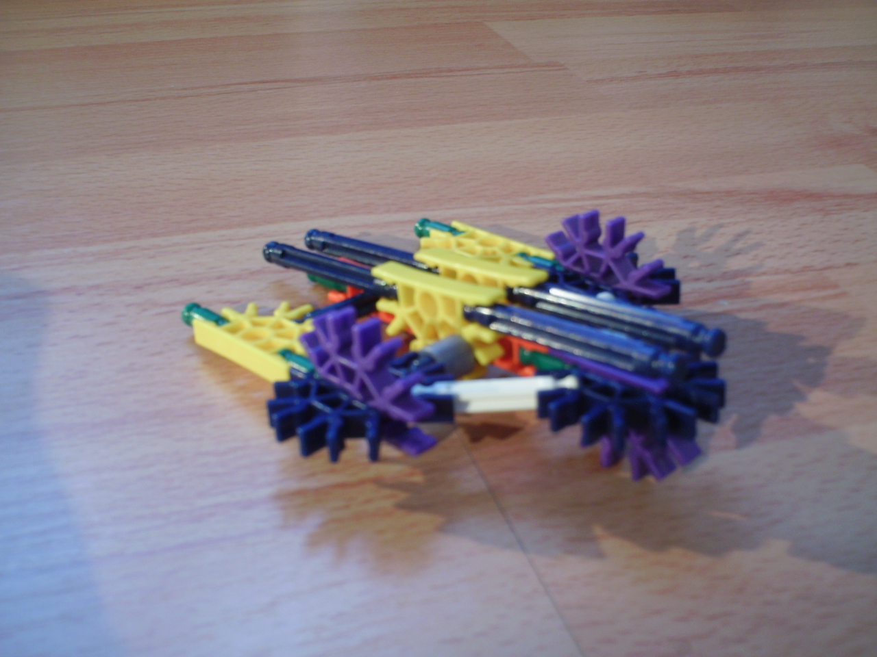 Knex A.D.U Bazooka (Armor Destruction Unit) 019.jpg